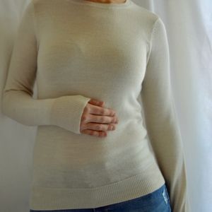 XS Cream Pullover Sweater